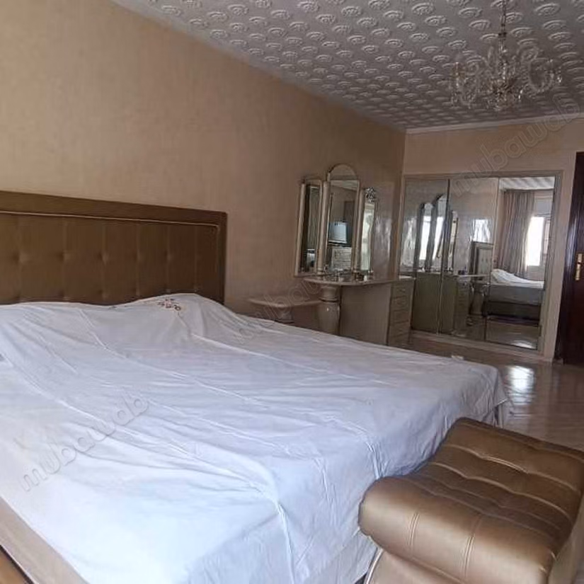 Appartement à Louer de 220.0 m² à Casablanca, Mers Sultan