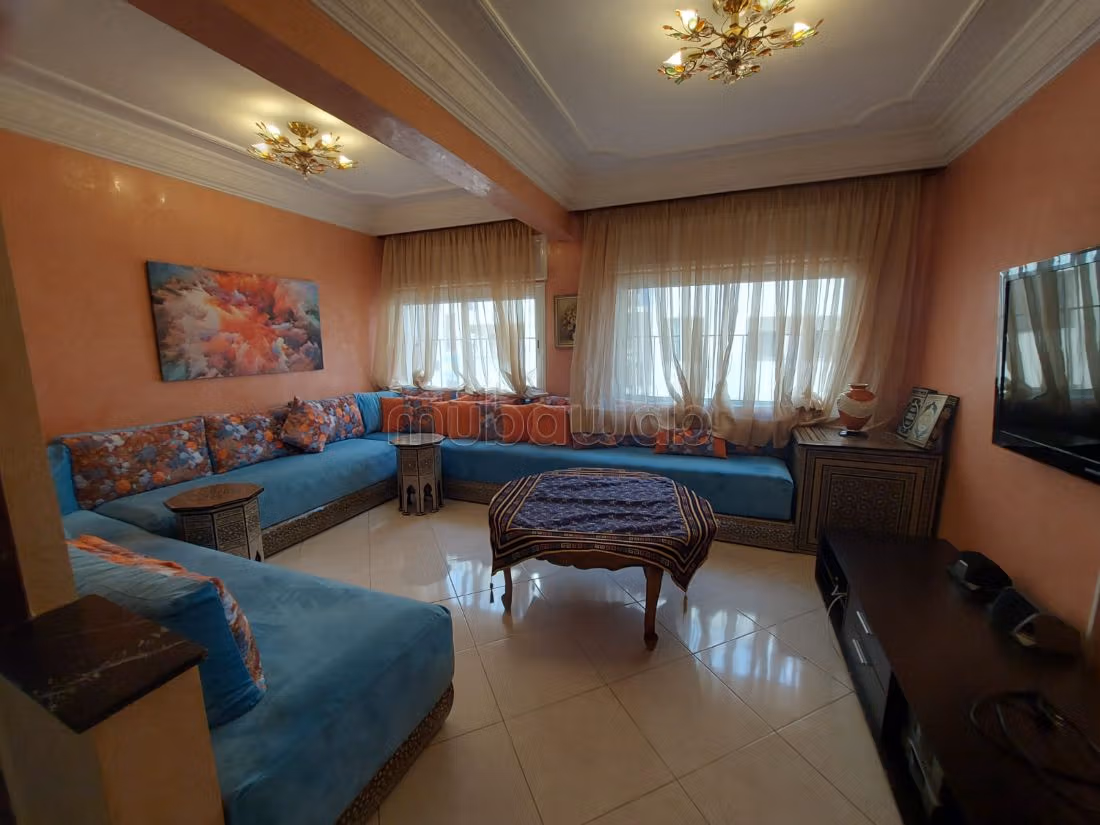 Apartment for rent in Mers Sultan. 3 beautiful rooms. Lift and parking