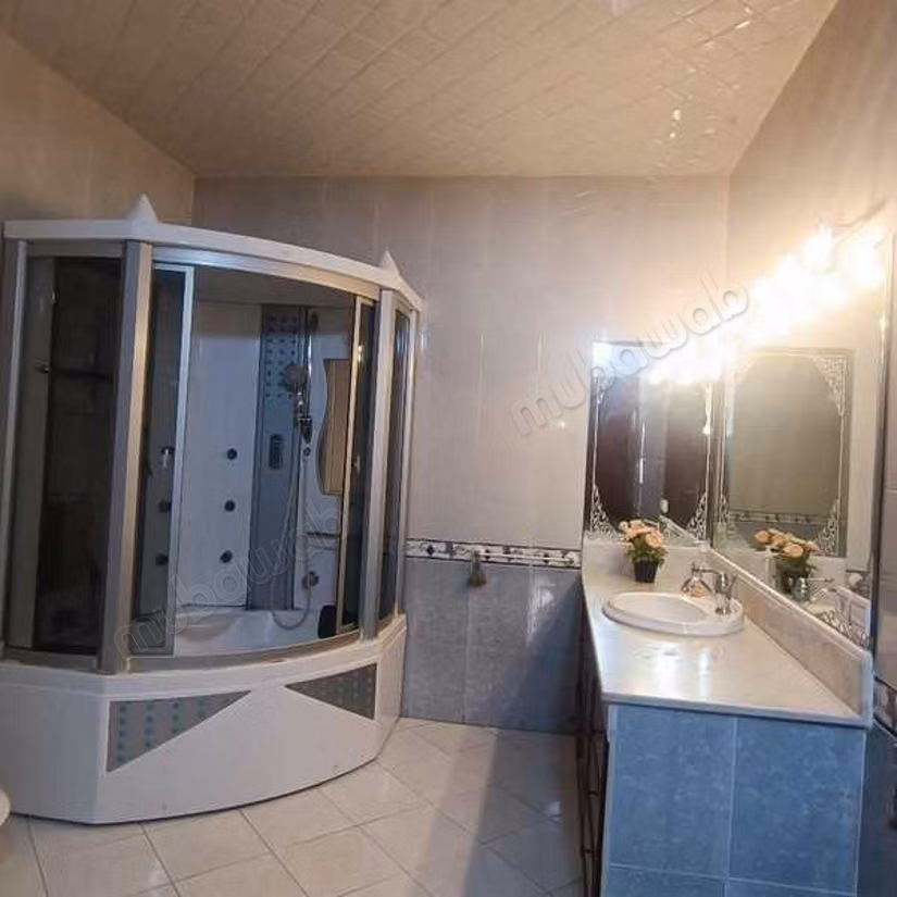 Appartement à Louer de 220.0 m² à Casablanca, Mers Sultan