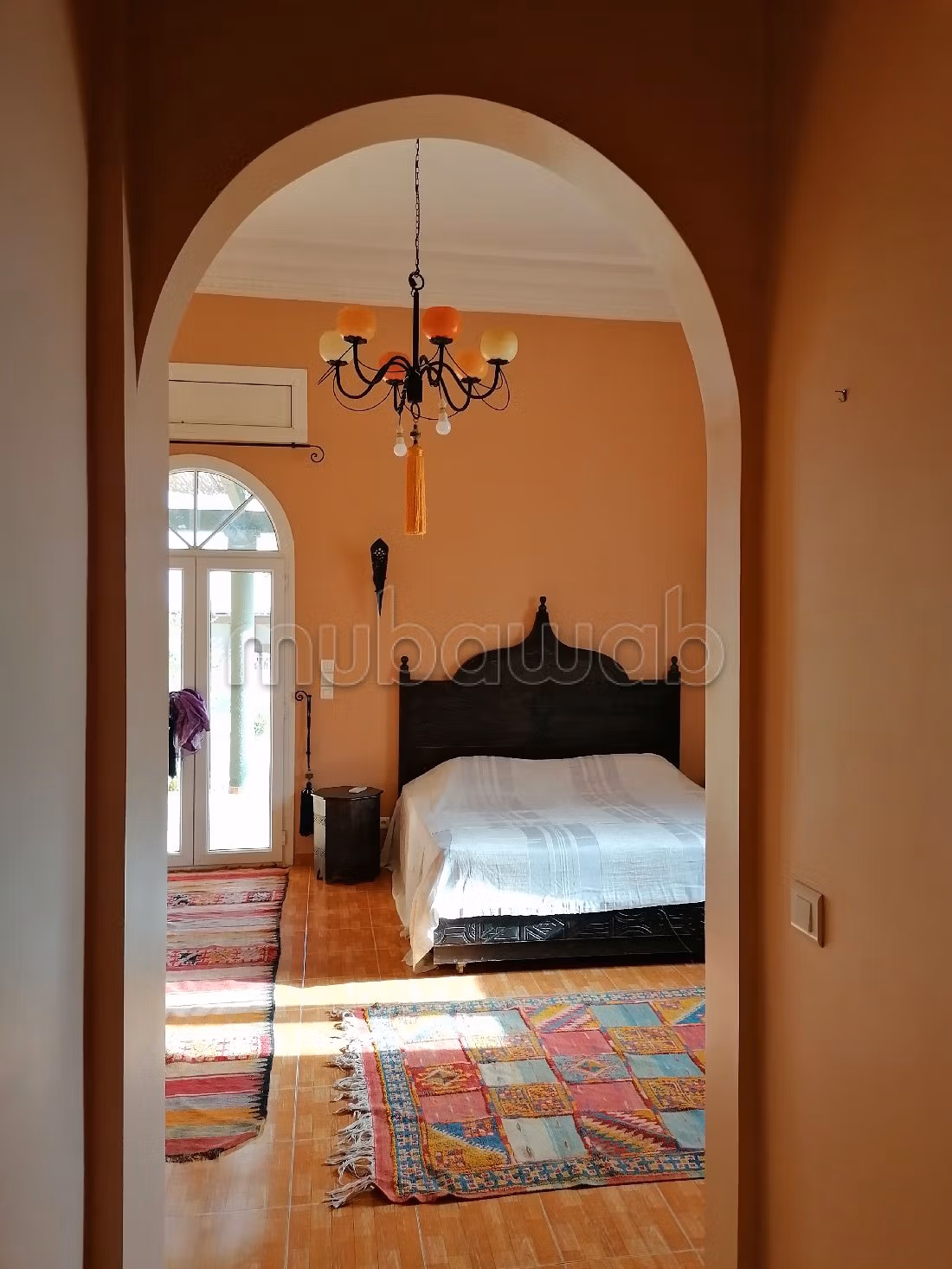 Te koop: villa's en luxe woningen in Lablalia. 8 Ruimtes. Rustige omgeving met uitzicht op de bergen, dubbel glas. 