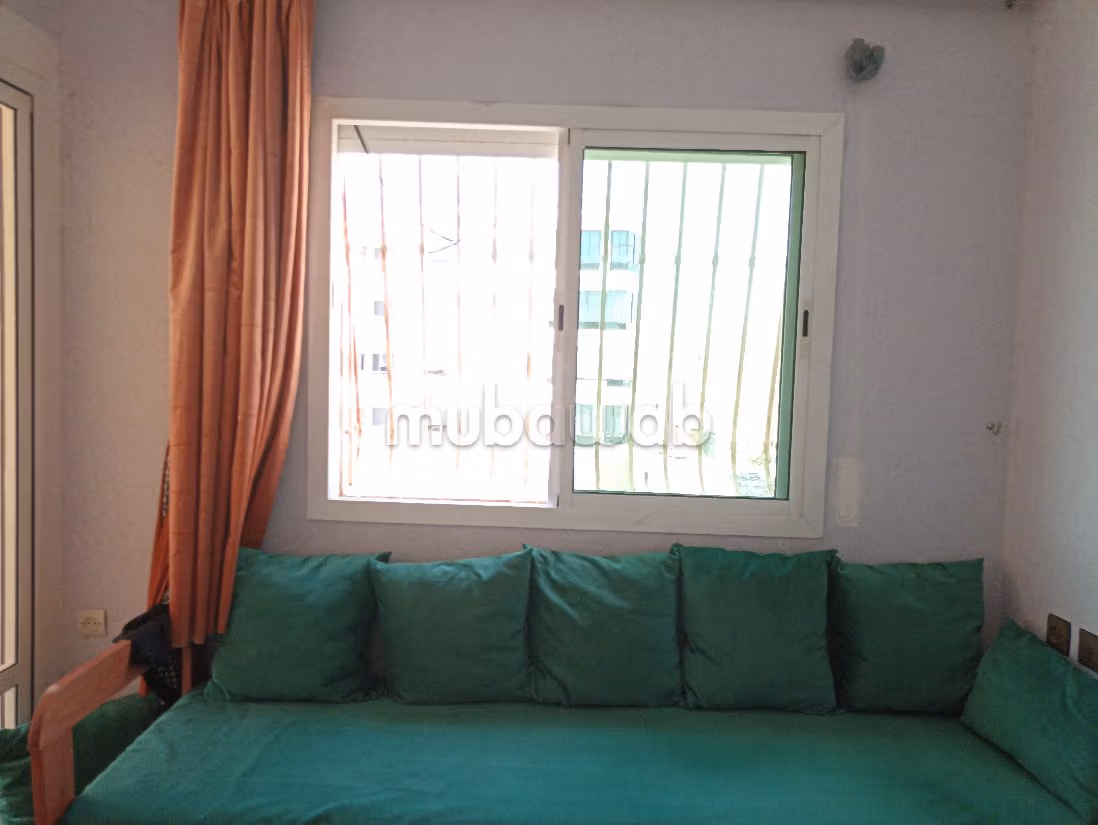 Apt 2ème étage avec ascenseur à 500m de Blanco