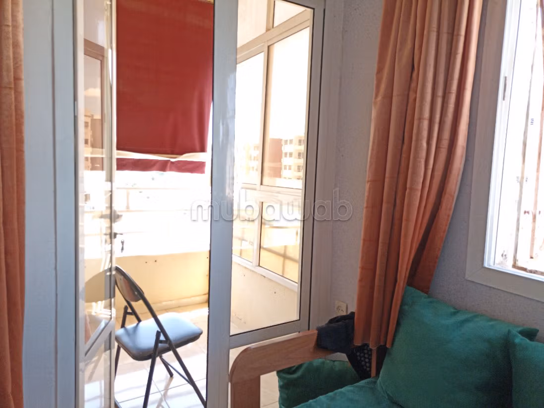 Apt 2ème étage avec ascenseur à 500m de Blanco