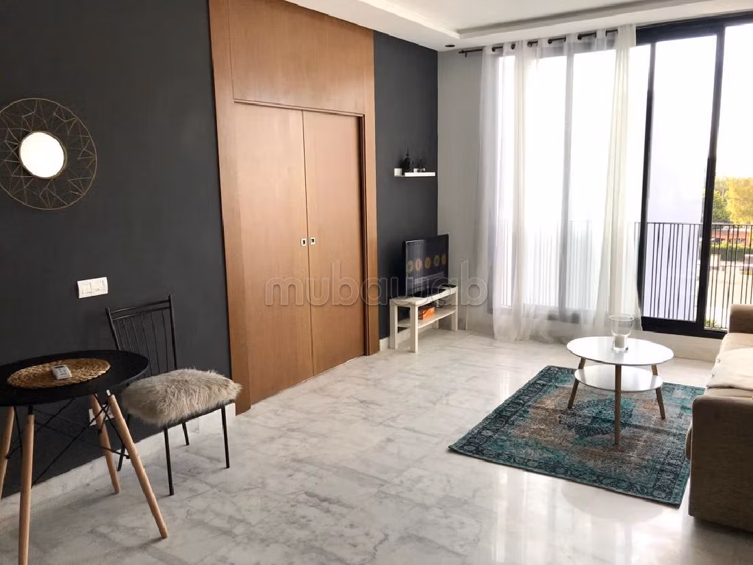 Très joli studio meublé pour location