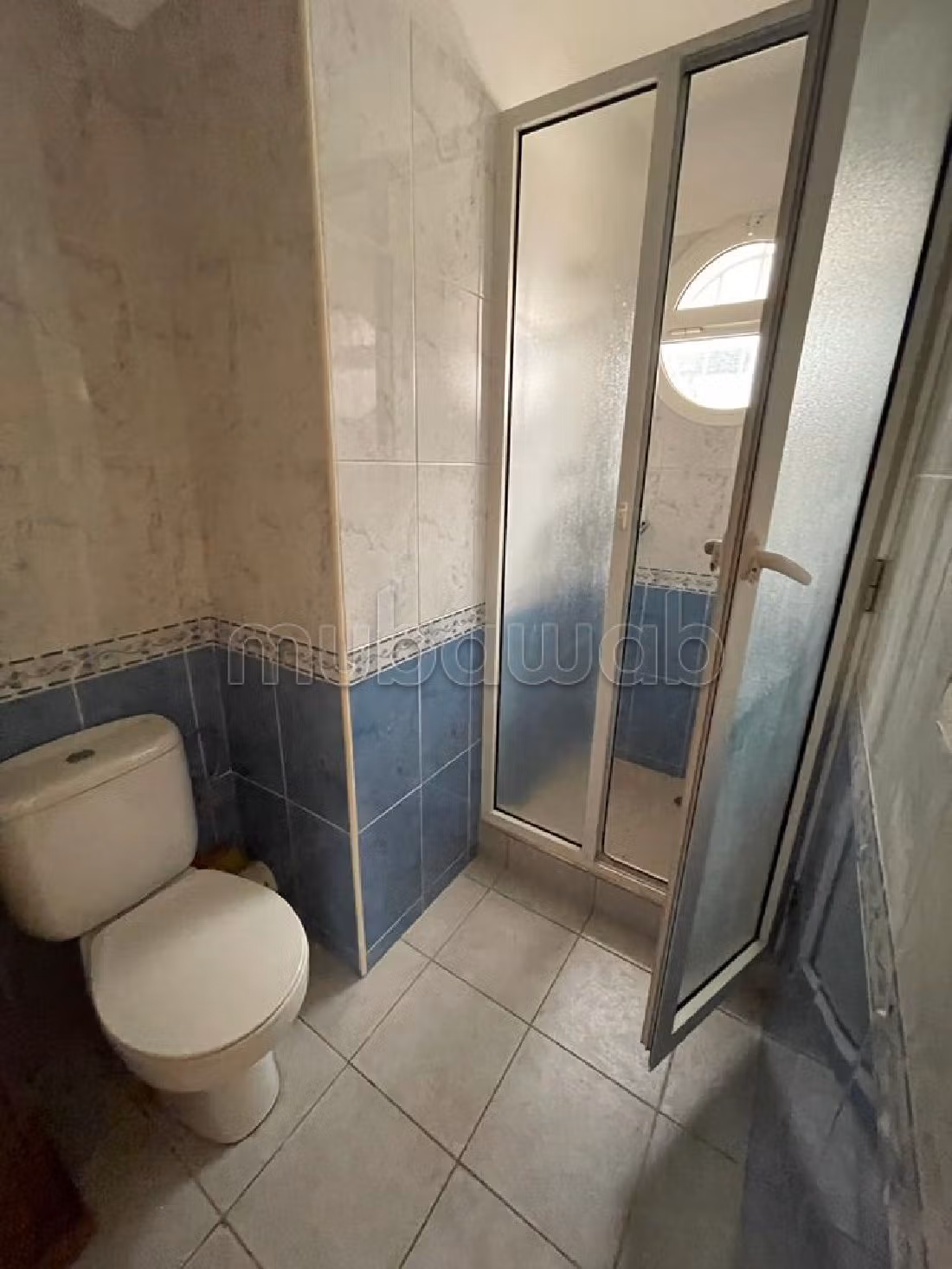 Esplendida villa en venta en Founti. Superficie 324 m². Jardín privado, trastero. 