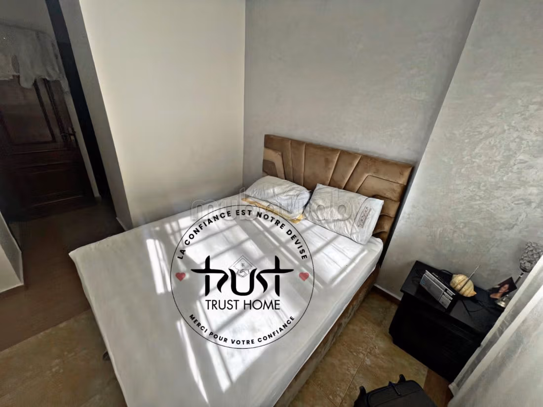 Appartamento in affitto a Californie. 2 camere da letto. arredato. 