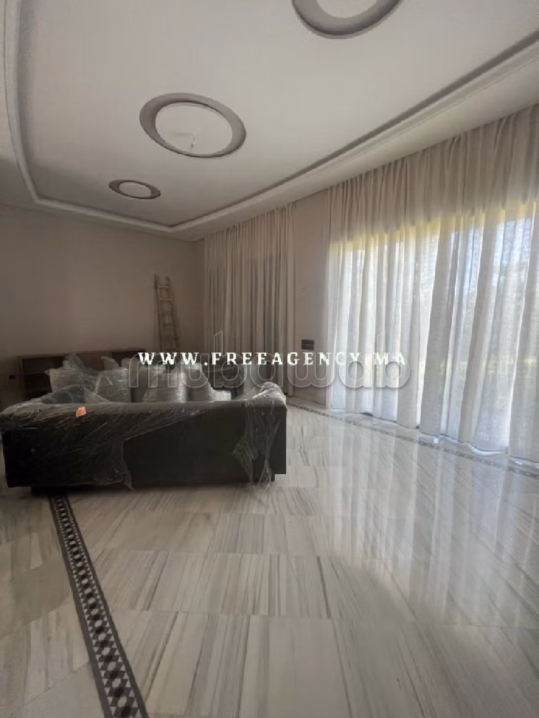 Luxury home for sale in Achakar. 5 beautiful rooms. Ample storage space. 