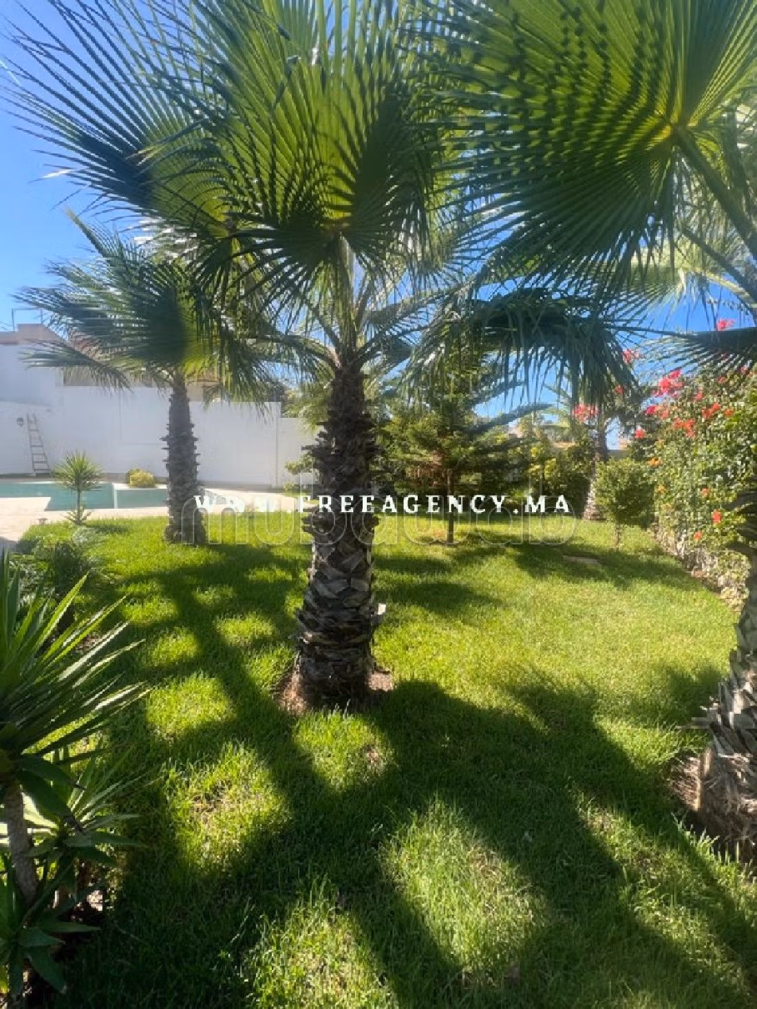 Luxury home for sale in Achakar. 5 beautiful rooms. Ample storage space. 