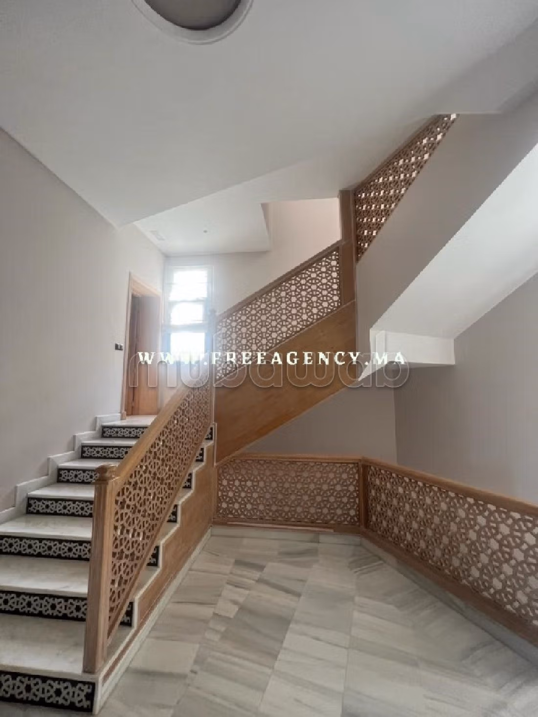 Luxury home for sale in Achakar. 5 beautiful rooms. Ample storage space. 