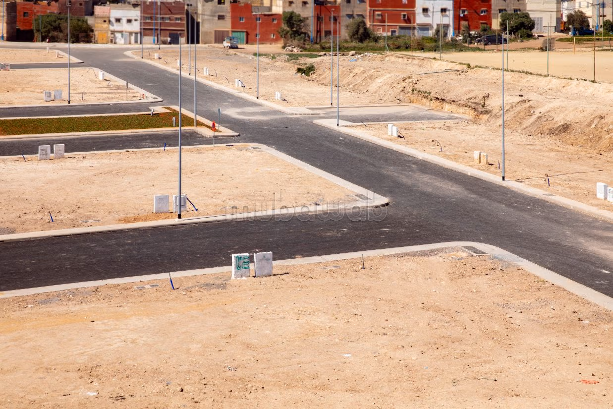 Terrain en vente à Lissasfa. 1 chambre