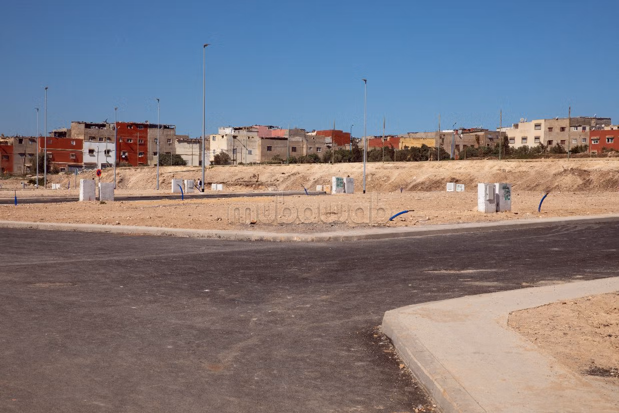 Terrain en vente à Lissasfa. 1 chambre