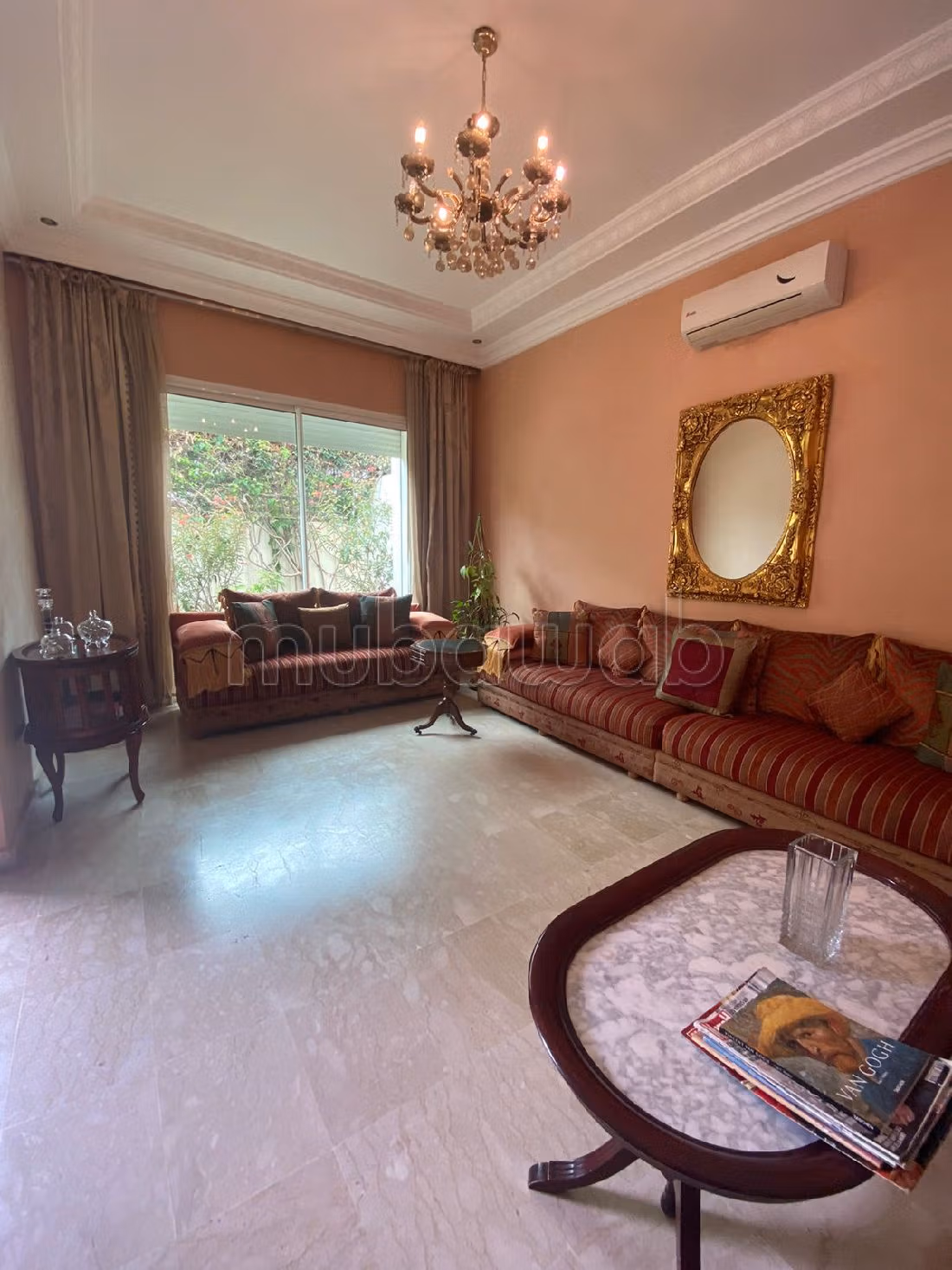 Fabulous villa for sale in Secteur Touristique. 5 beautiful rooms. Green areas, Balcony.