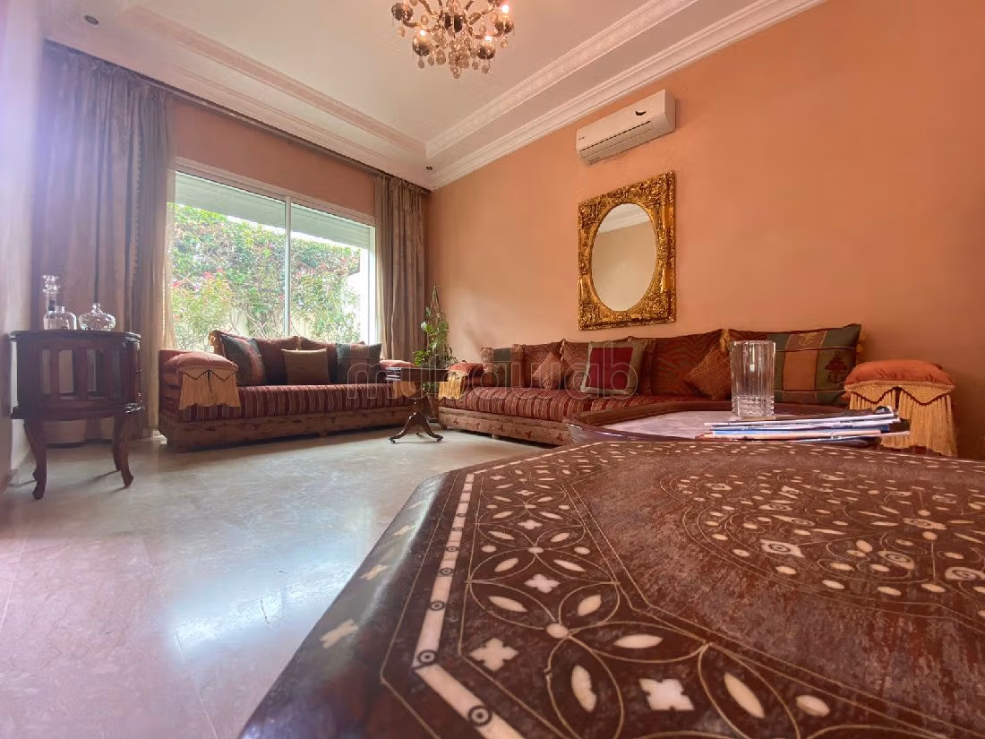 Fabulous villa for sale in Secteur Touristique. 5 beautiful rooms. Green areas, Balcony.