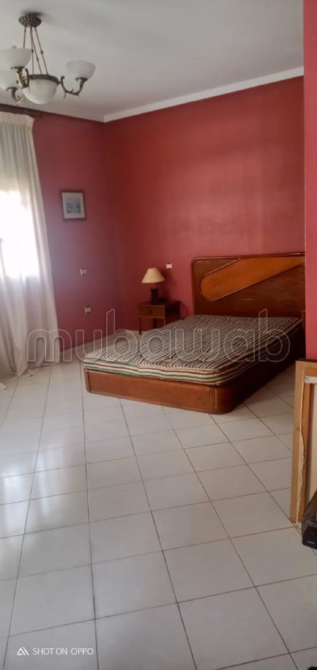 Apartment for sale in Sidi Maarouf. 3 rooms. Parking spaces. 