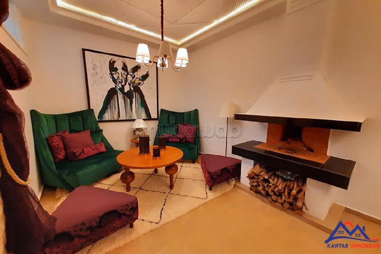 فيلا فخمة للبيع ب المدينة القديمة. 6 غرف رائعة. مفروشة