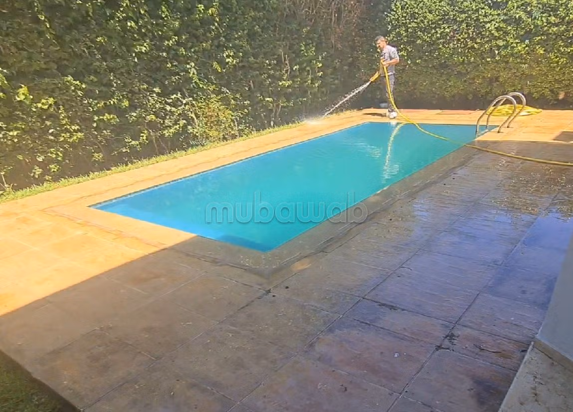 Villa avec piscine proche de l'ecole Americaine