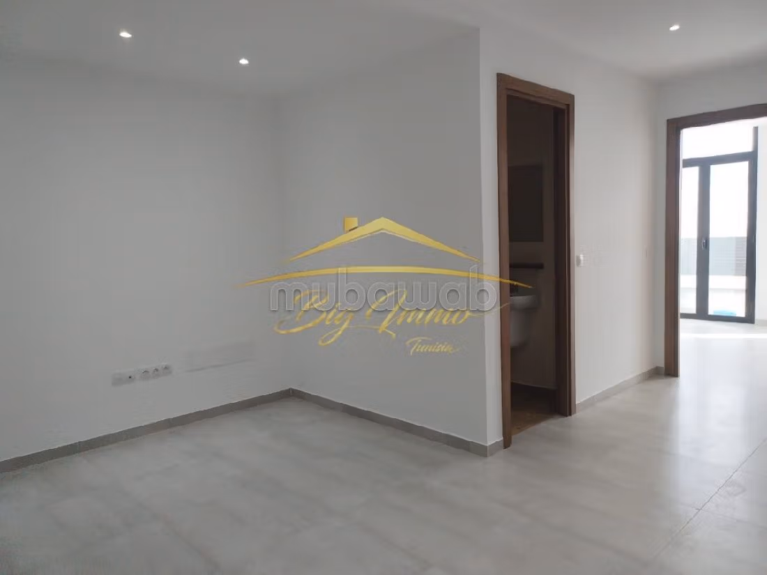 Bureau A1 à Sousse