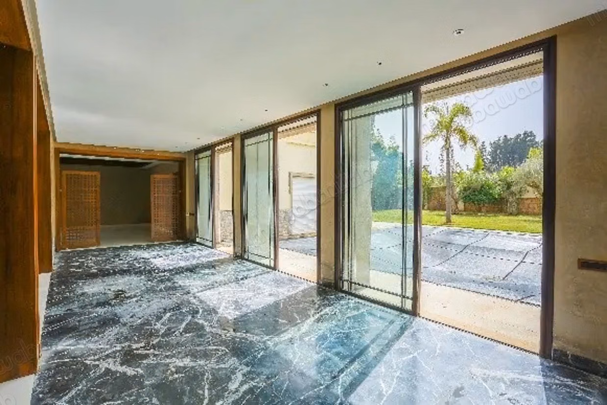 Luxueuse villa à vendre à Souissi
