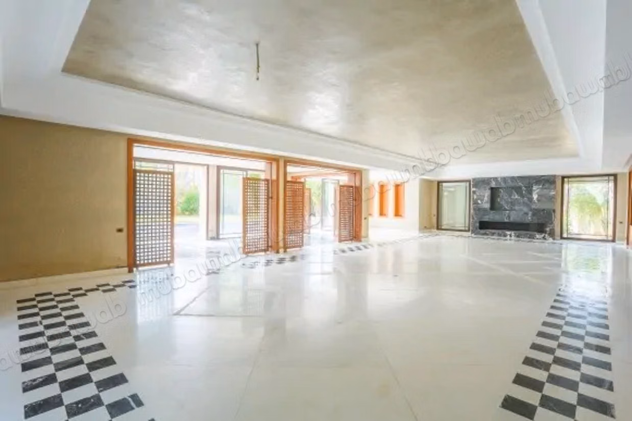 Luxueuse villa à vendre à Souissi