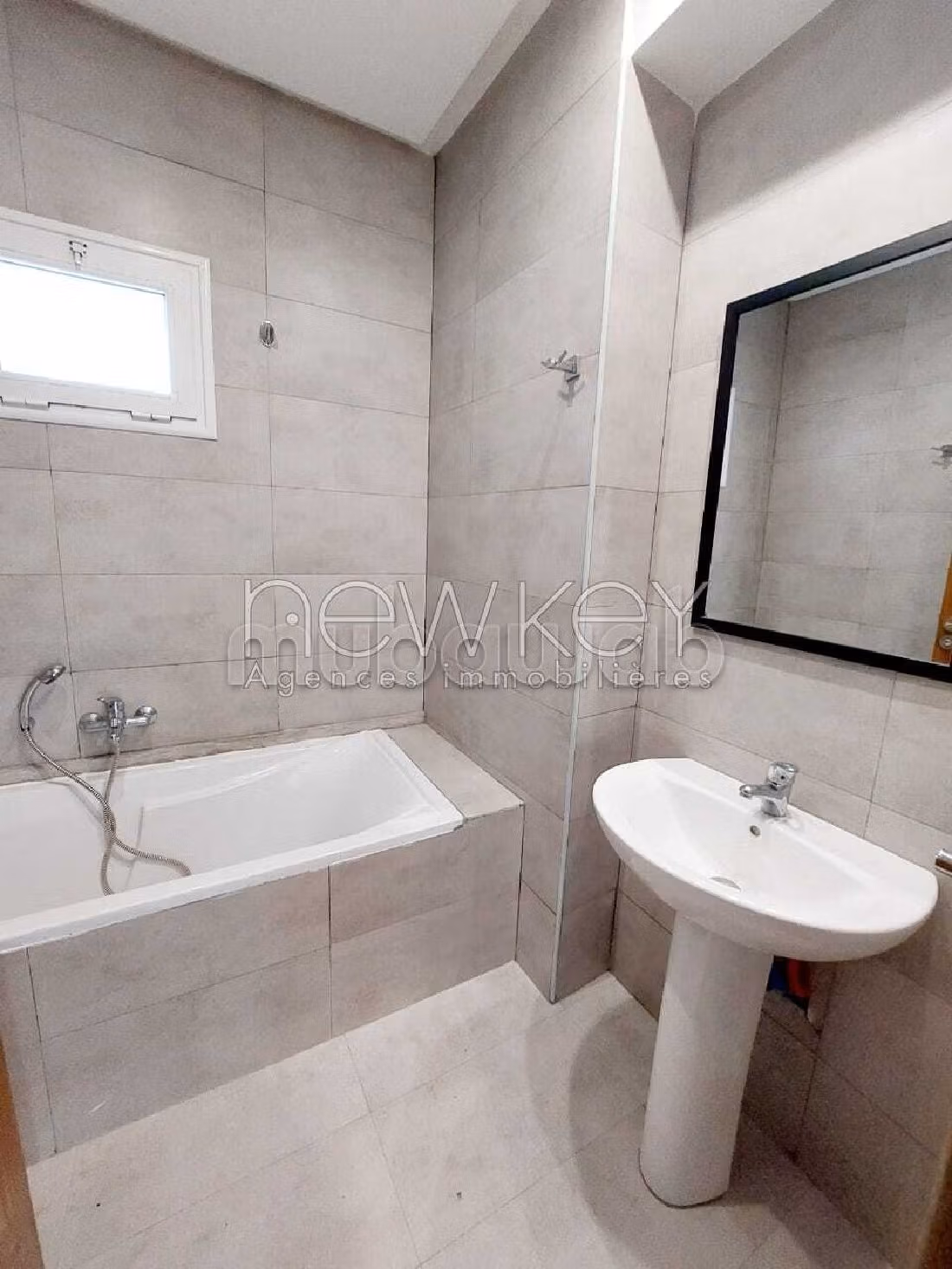 Appartement S2 avec jardin à Marsa Saada