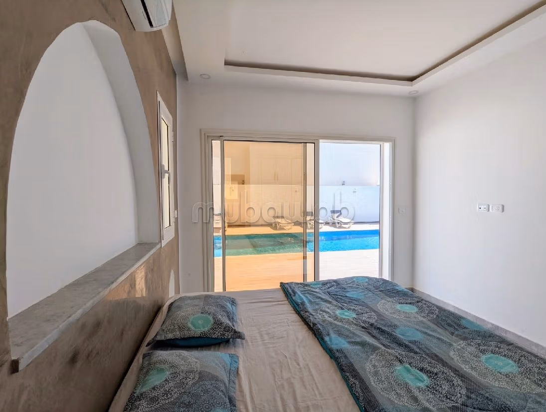 Villa di lusso in vendita a Djerba. 5 locali spaziosi. ammobiliato. 
