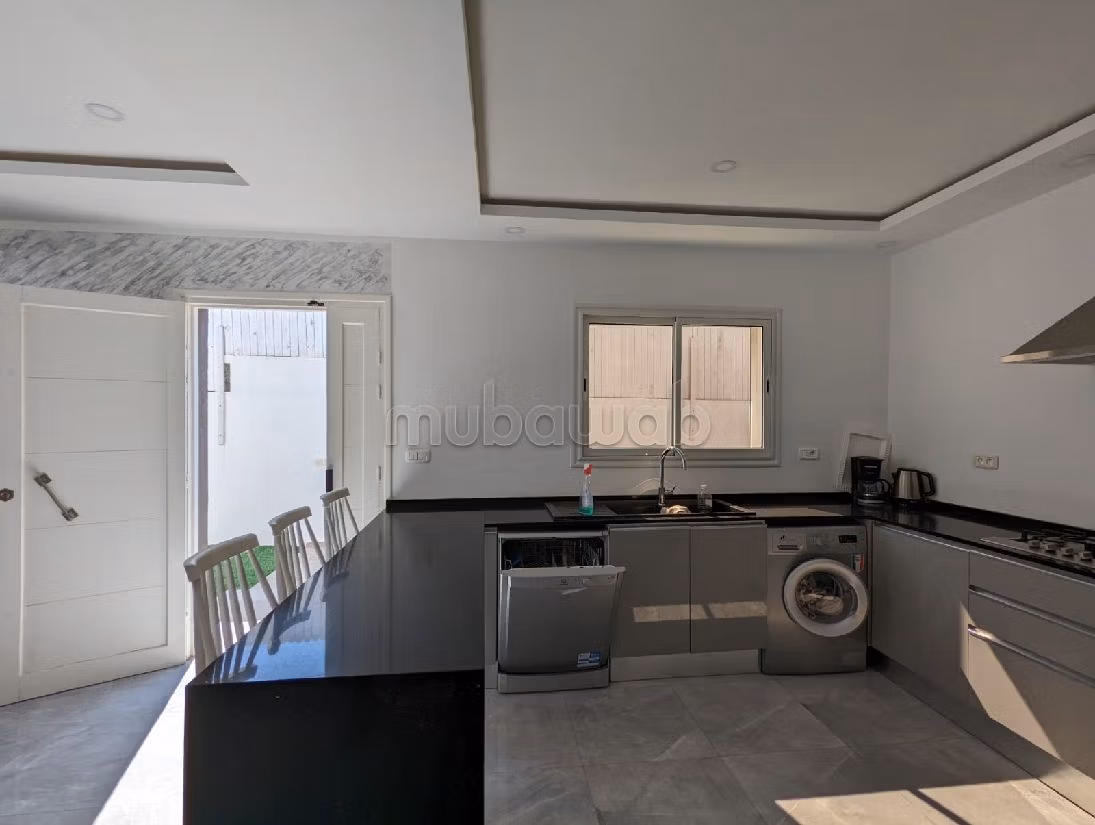 Villa di lusso in vendita a Djerba. 5 locali spaziosi. ammobiliato. 