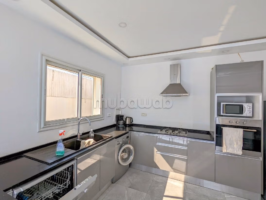 Villa di lusso in vendita a Djerba. 5 locali spaziosi. ammobiliato. 