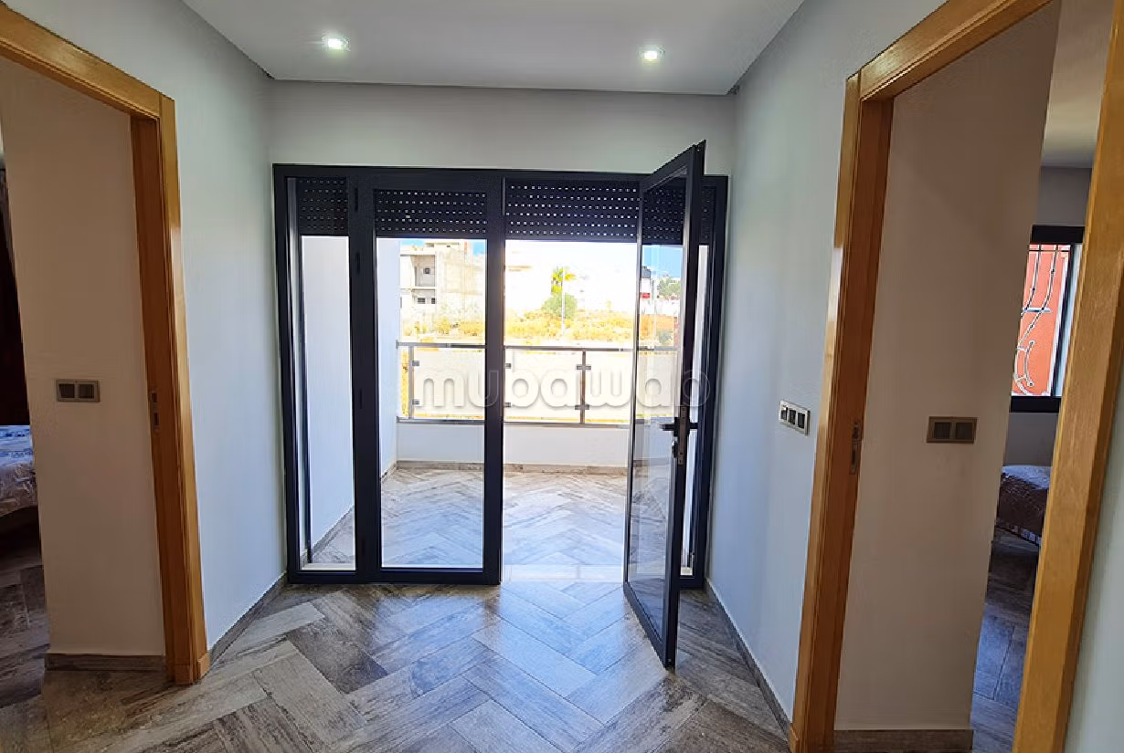 Fabulous house for sale in El Hadadda. Surface area 270 m². Traditional living room, Secured residence. 