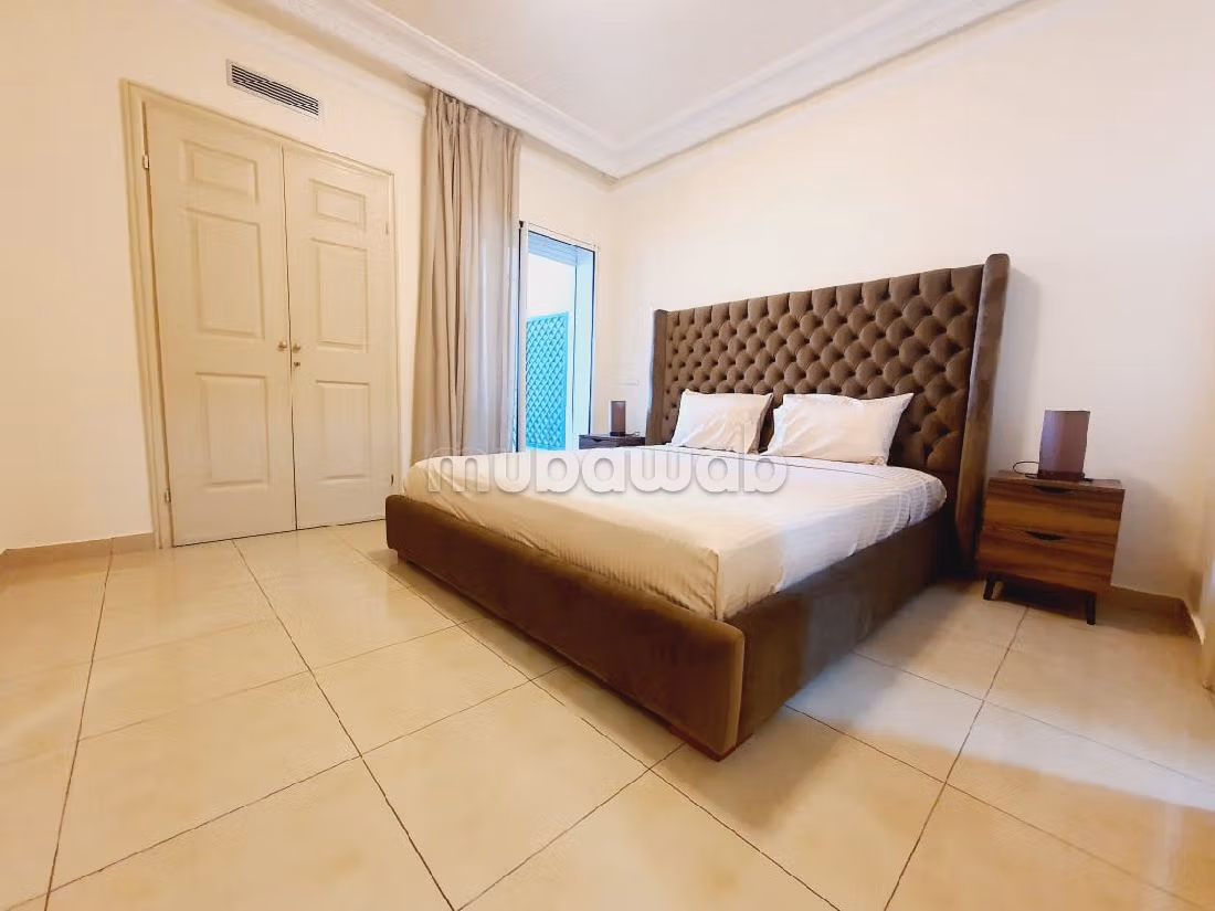 Apartment for rent in Racine. Surface area 60 m². 