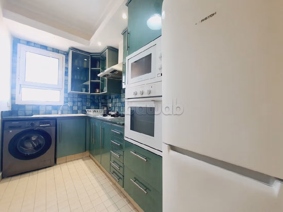 Flat for rent in Racine. Large area 60 m². 