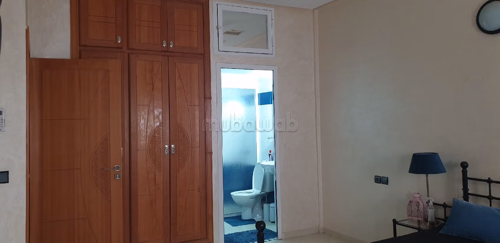 Appartement à l'achat à Al Karaouiyine. Superficie 238 m². Meublé. 