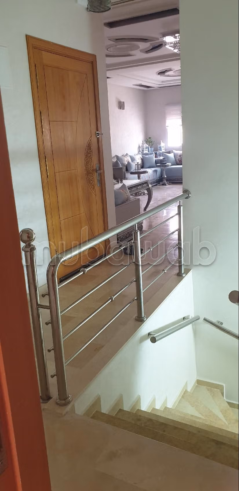Appartement à l'achat à Al Karaouiyine. Superficie 238 m². Meublé. 