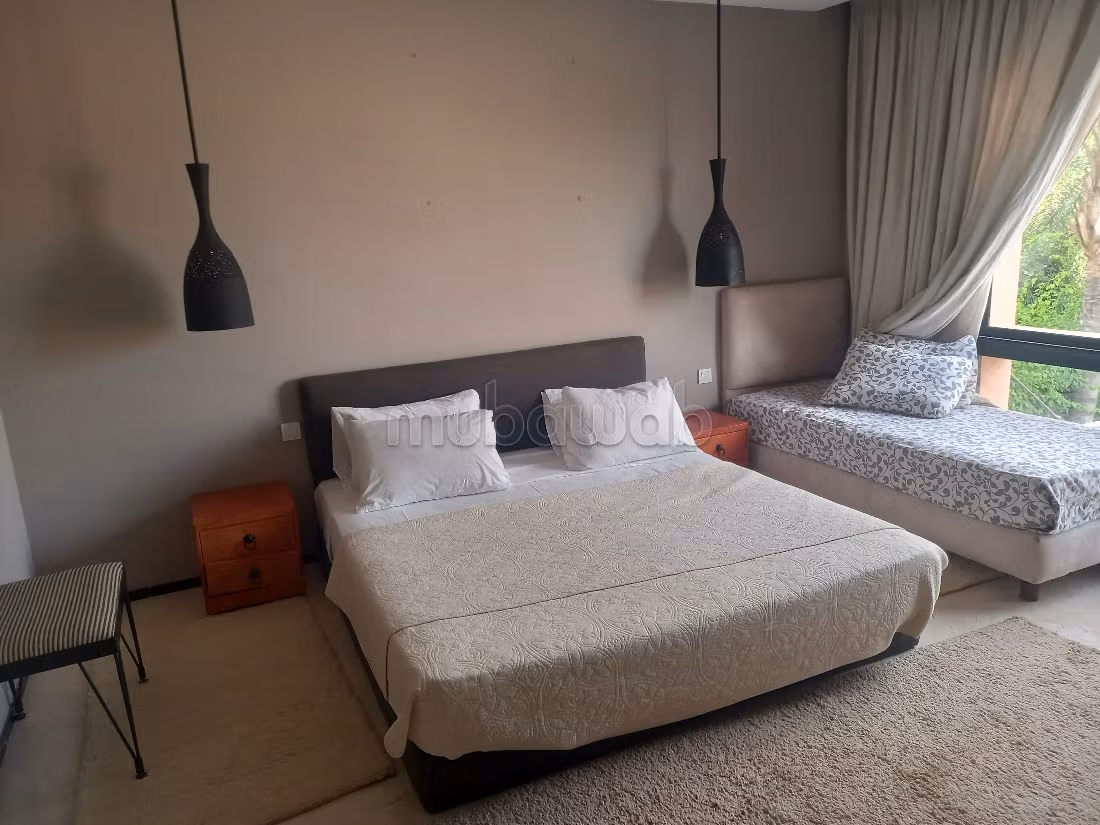 Magnificent villa for rent in Amelkis. Area 300 m². Furnishings. 