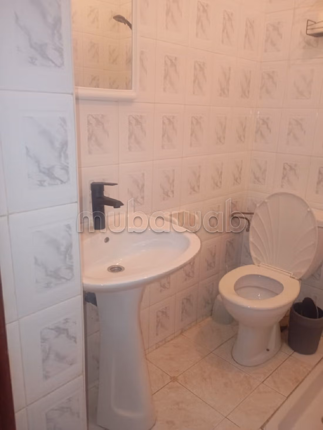 Flat for rent. Surface area 50 m². Well furnished