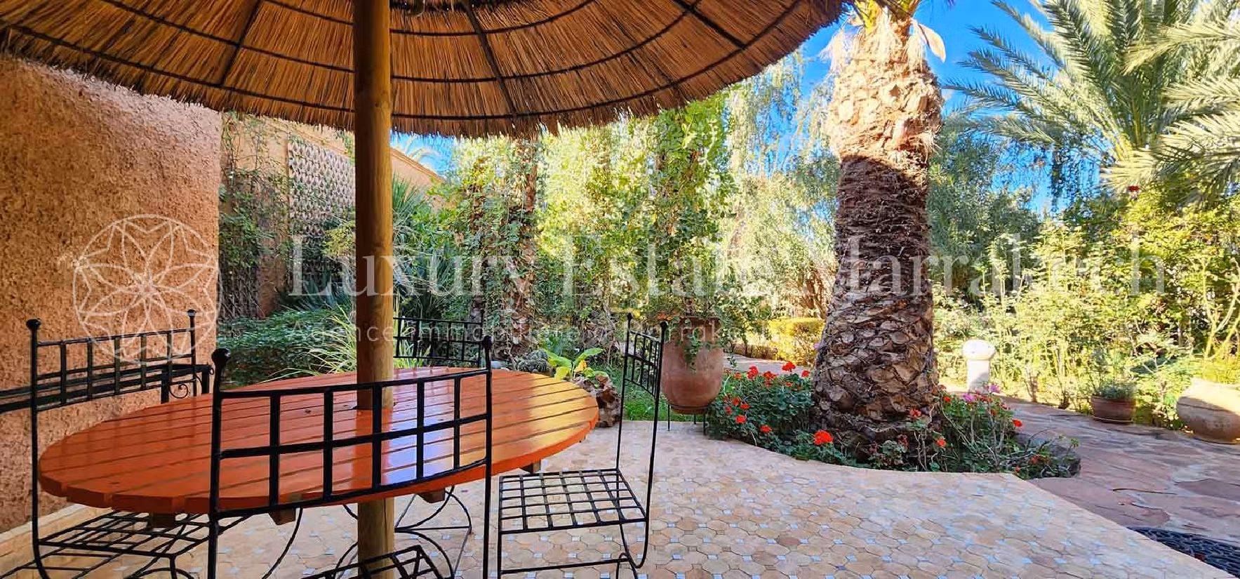 Vendita villa di lusso a Route de Fez. Superficie di 300 m². ammobiliato. 