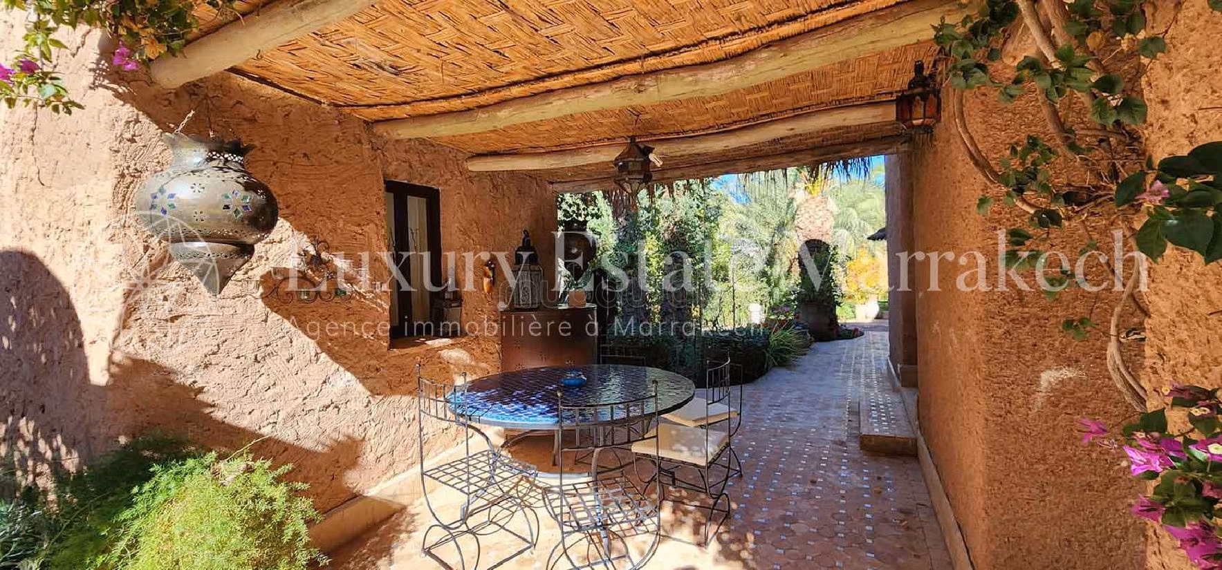 Vendita villa di lusso a Route de Fez. Superficie di 300 m². ammobiliato. 