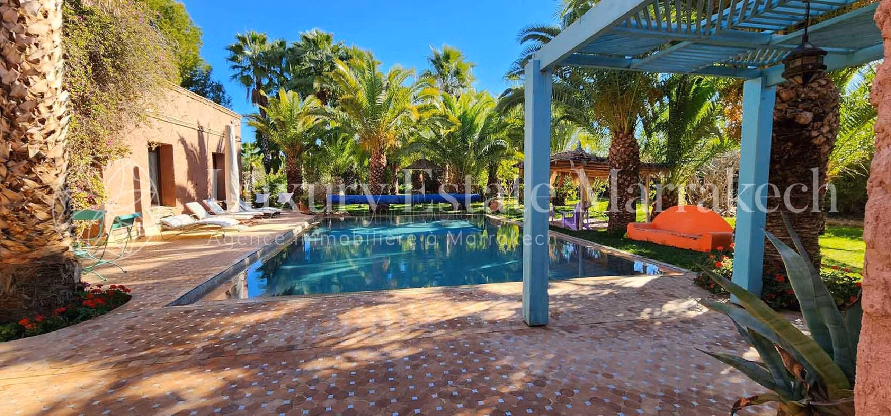 Vendita villa di lusso a Route de Fez. Superficie di 300 m². ammobiliato. 