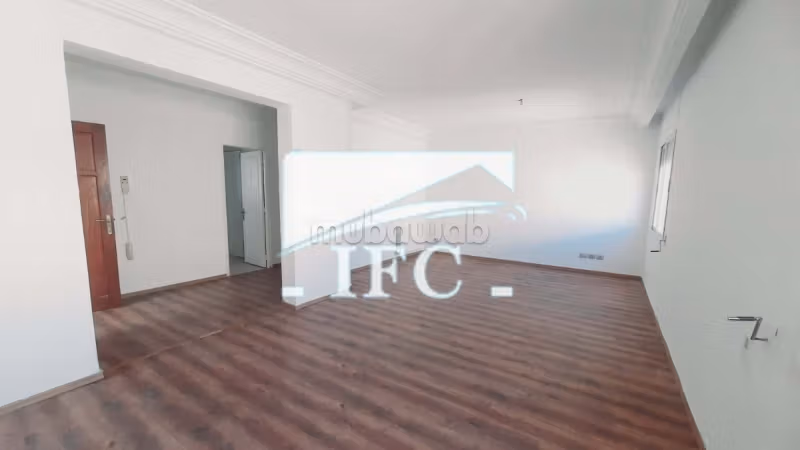 Bureau en 3 espaces 120m² Lac 1 IFCL1215