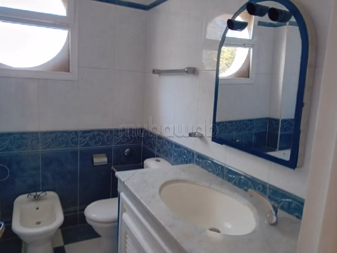 Fabulous villa for rent in Ain Diab. 5 large living areas. Green areas, Balcony. 