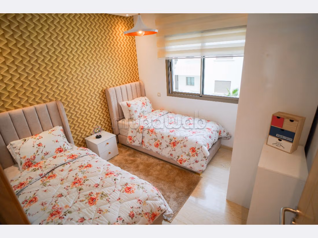 Huizen om te kopen. Oppervlakte 94 m². Zwembad en conciërgeservice. 