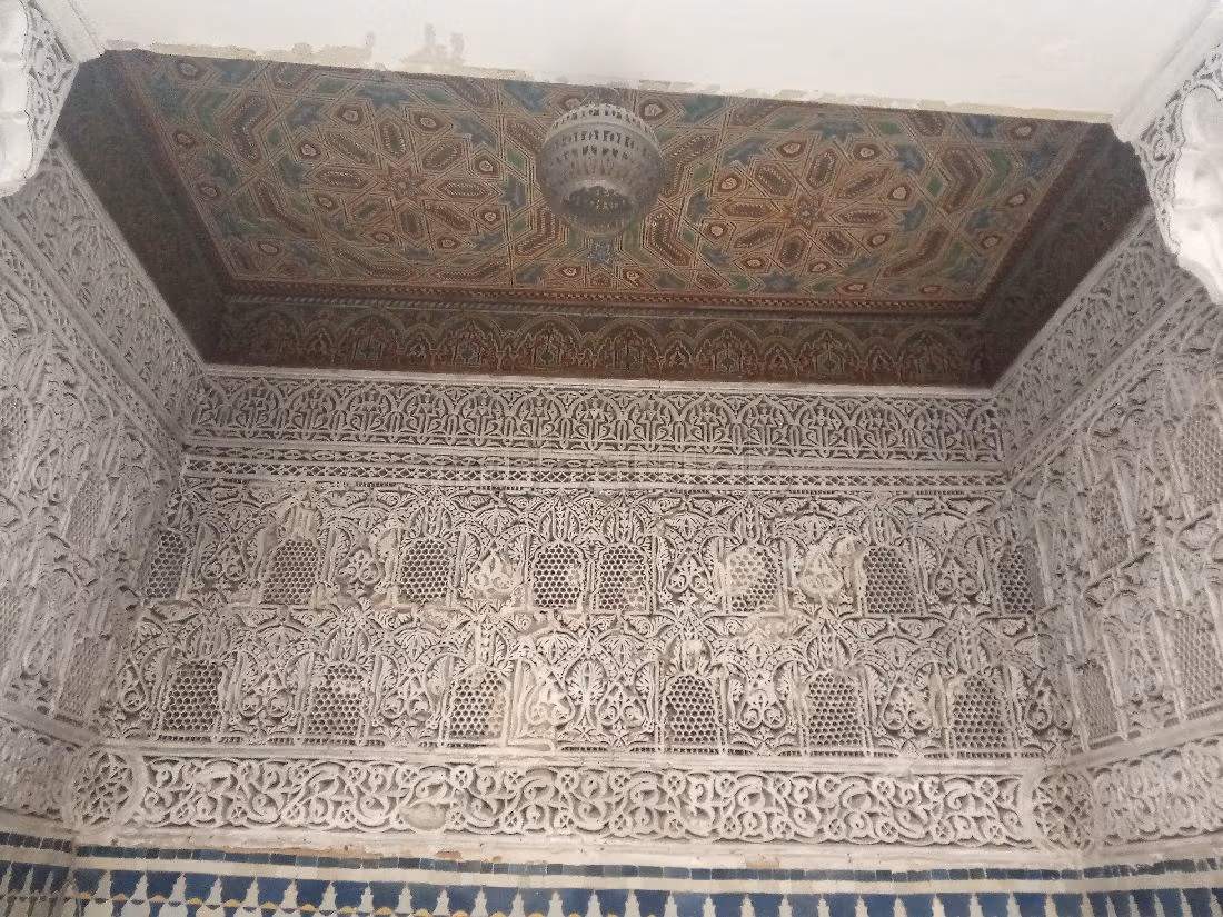 Riads om te kopen in Talaa. 9 Ruimtes. Groot terras. 