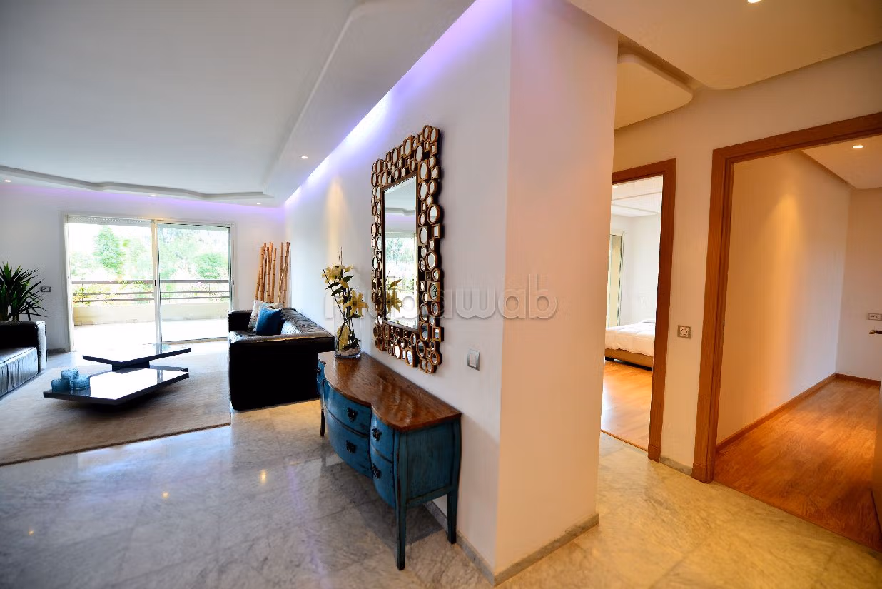Sell apartment in Agdal. 3 large living areas. Residence with swimming pool