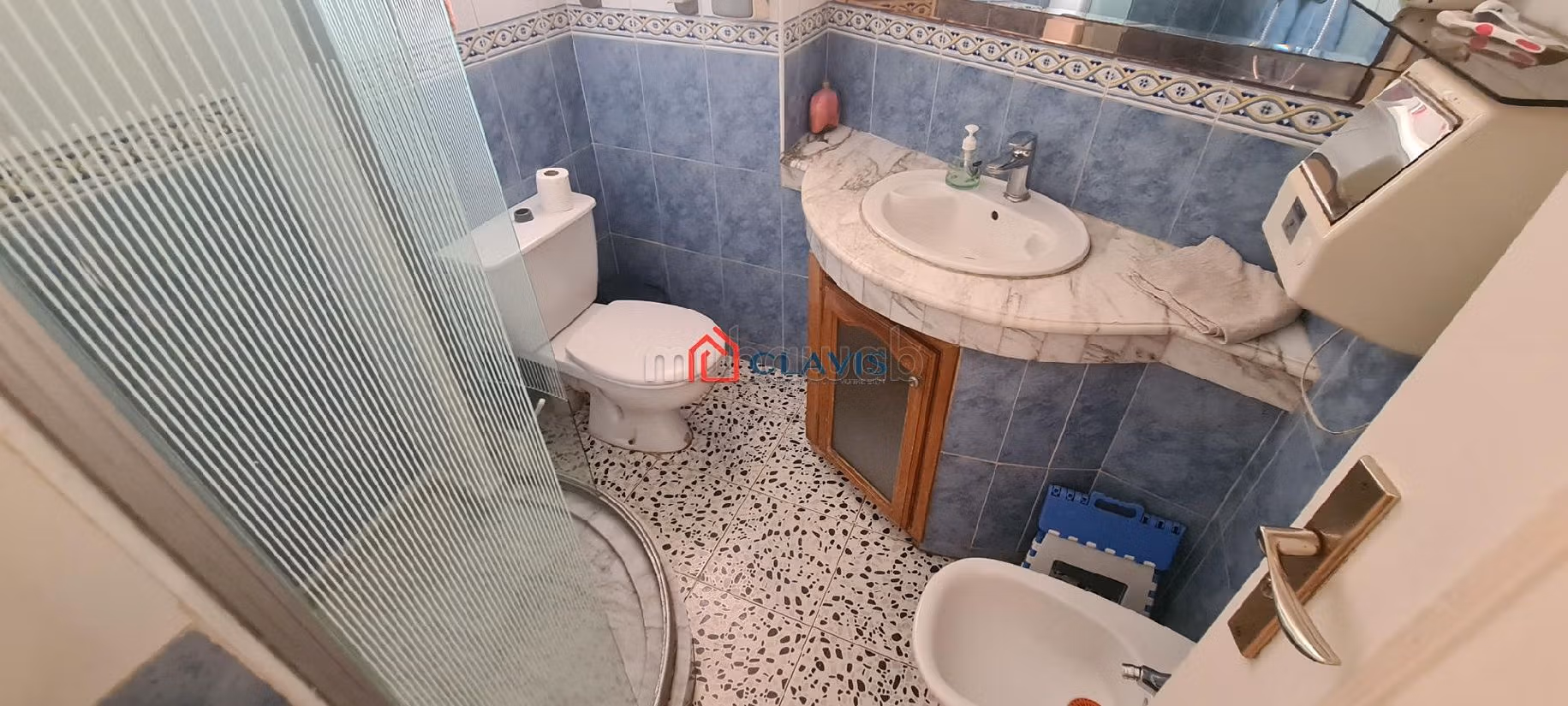 منزل ممتاز للبيع بأنفا. 6 قطع رائعة. شرفة جميلة وحديقة