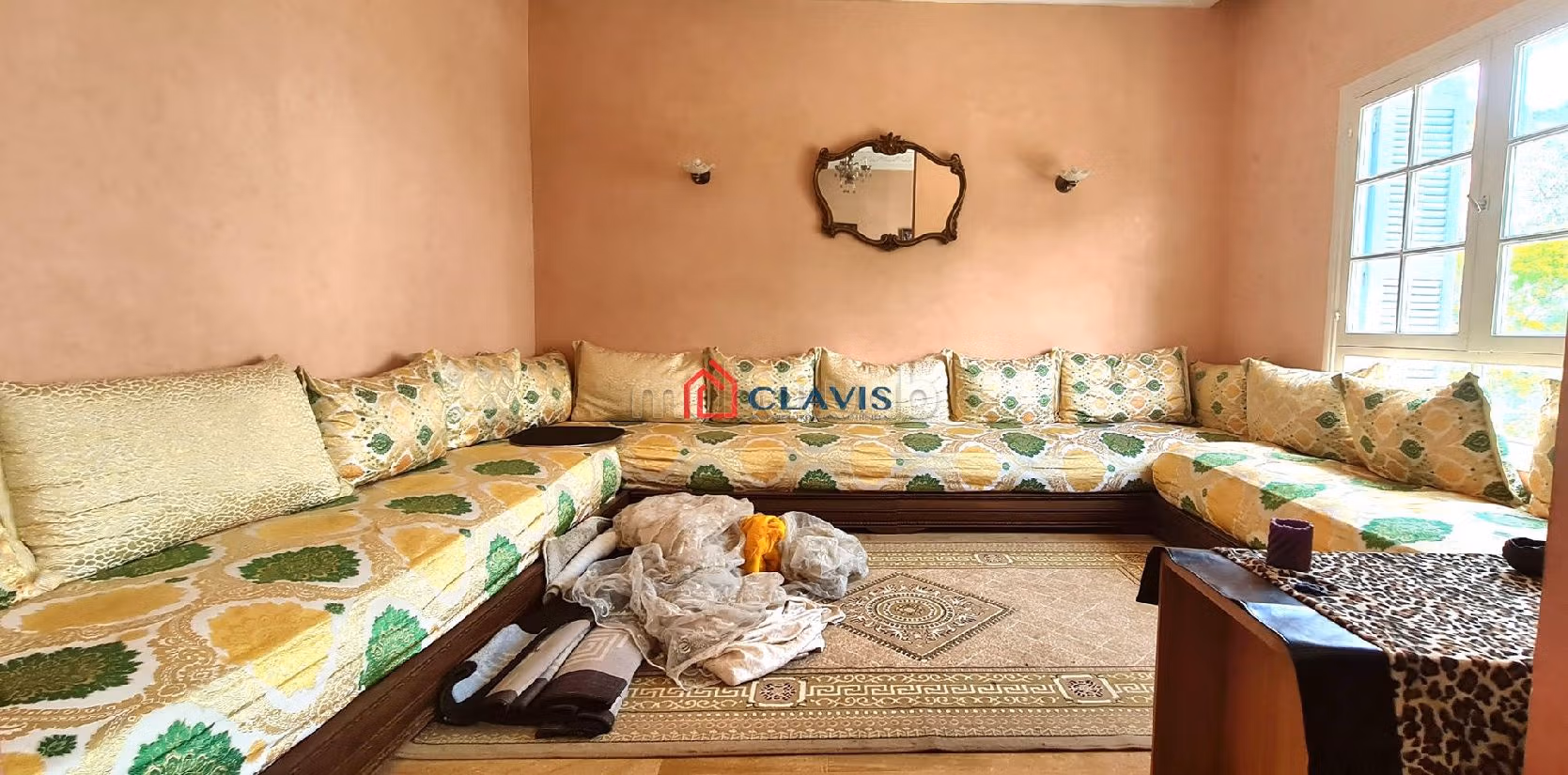 منزل ممتاز للبيع بأنفا. 6 قطع رائعة. شرفة جميلة وحديقة