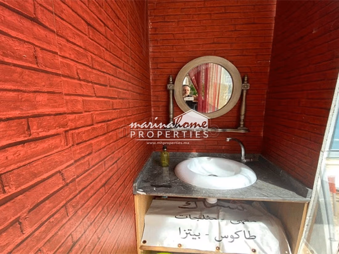 C. V007 Local comercial a la venta en M'diq