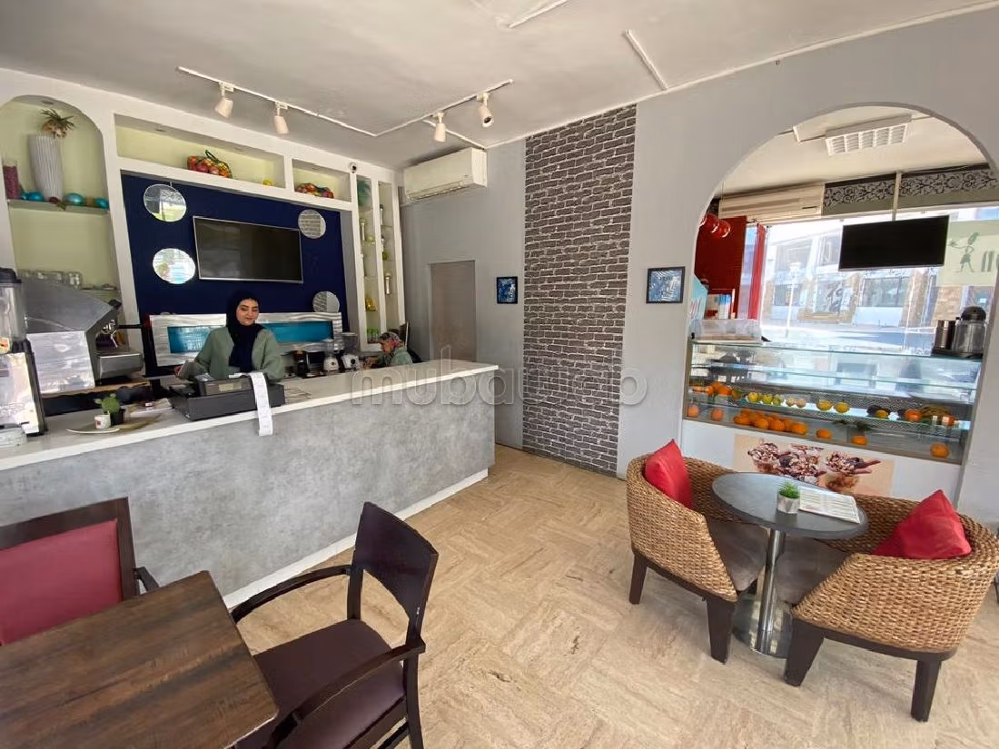 C. V007 Local commercial à vendre à M'diq