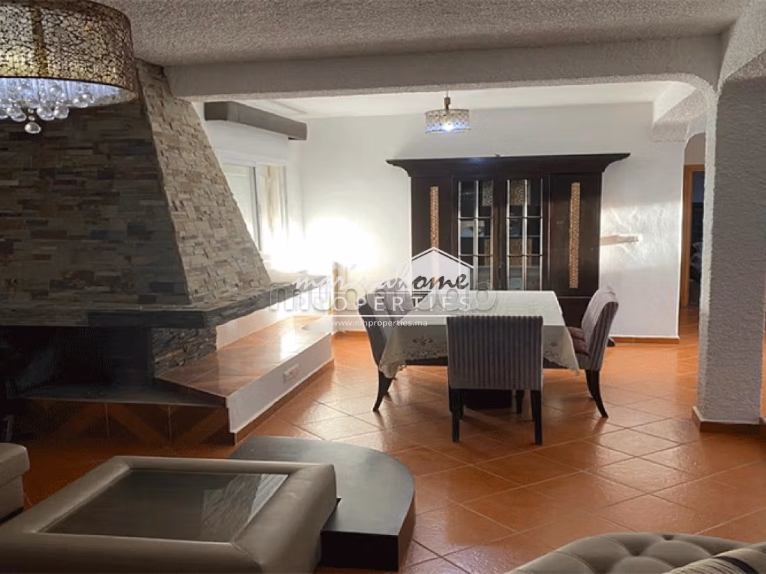 W. 0056 Villa de 1200m² à Cabo Negro