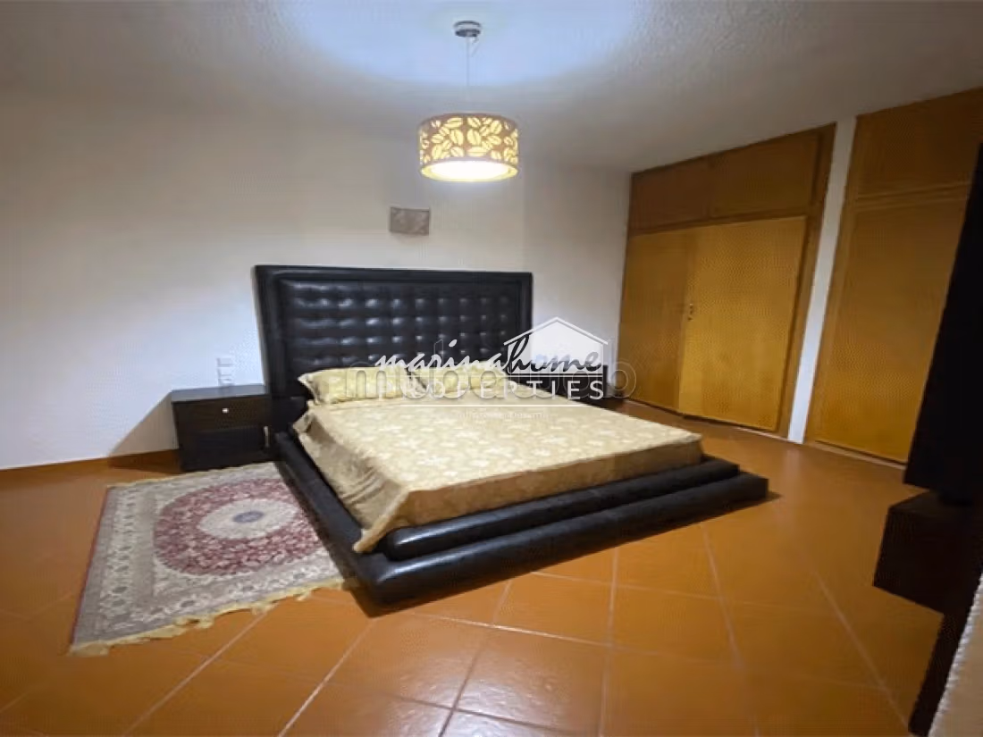 W. 0056 Villa de 1200m² à Cabo Negro