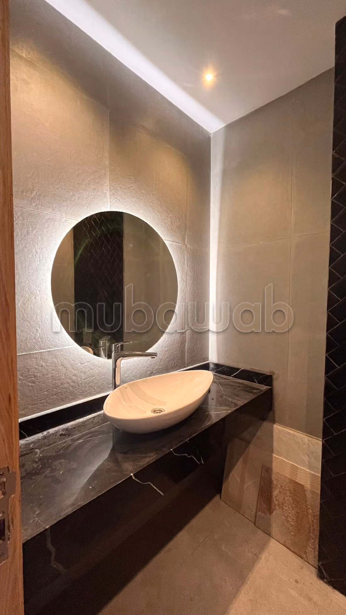 شقة للشراء ب كيش الوداية. المساحة 115 م². مطبخ مجهز.