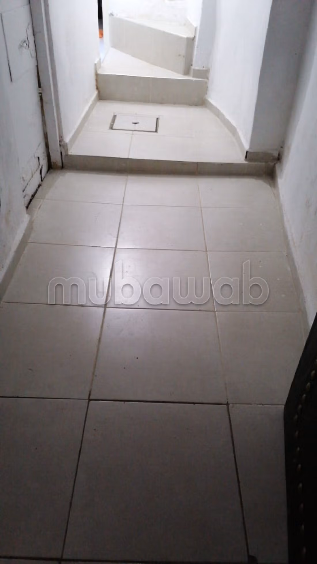 Très bel appartement à vendre à Médina. 1 belle chambre. Air conditionné.