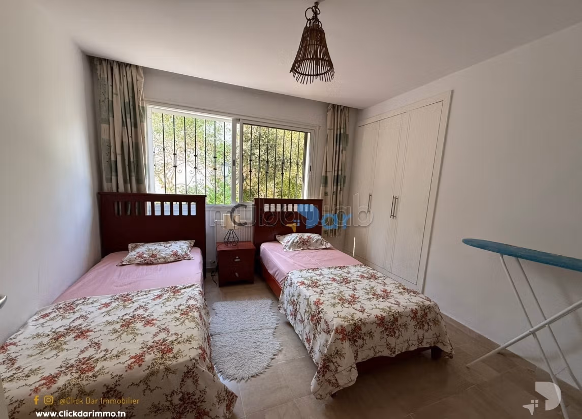 RDC en S2 avec place de parking à Hammamet: Locatio